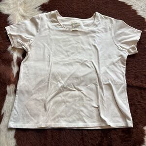 Travelsmith Women's M Thick White Shirt